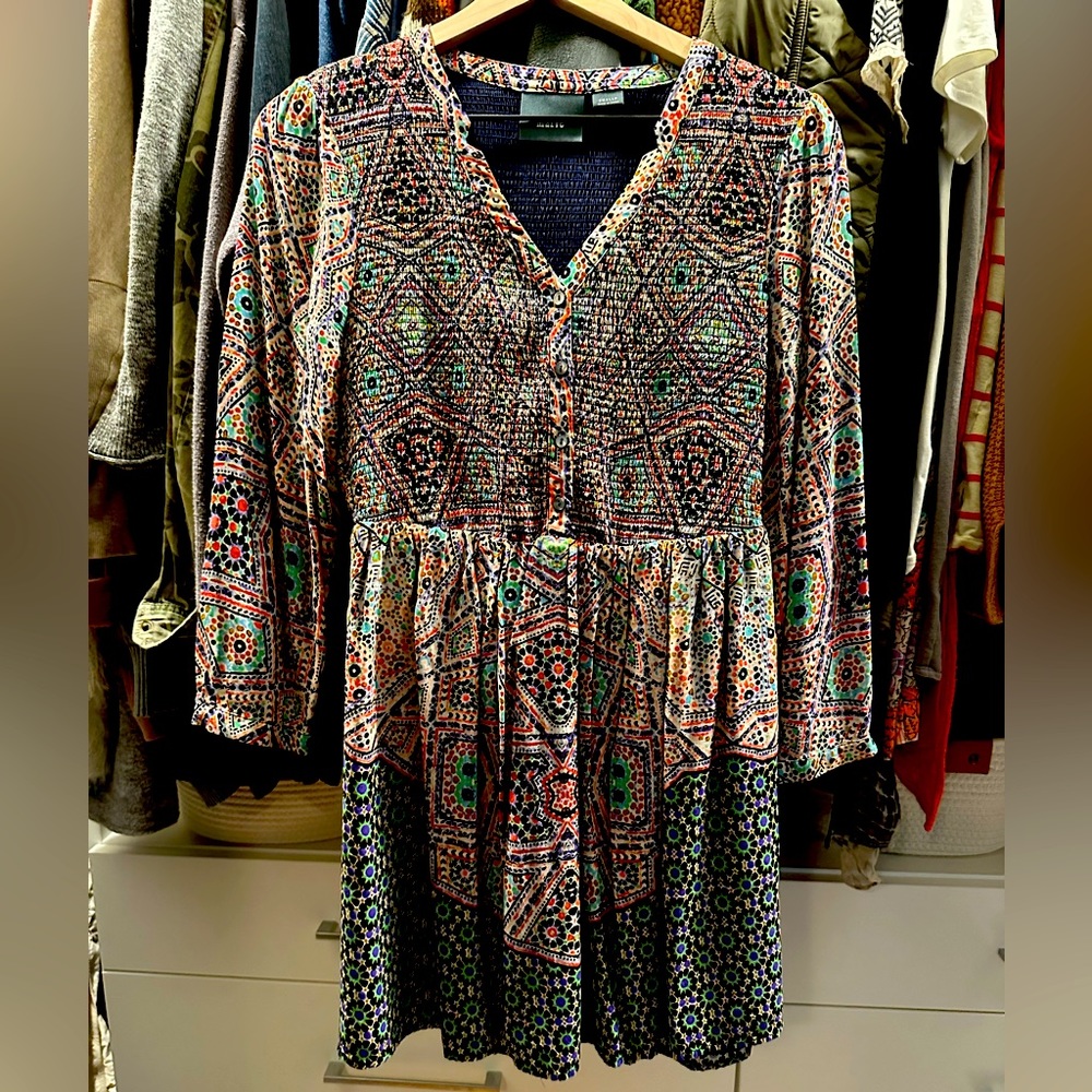 LAST DAY 
SHOP CLOSING 
Maeve Anthropologie smocked patterned dress Small P